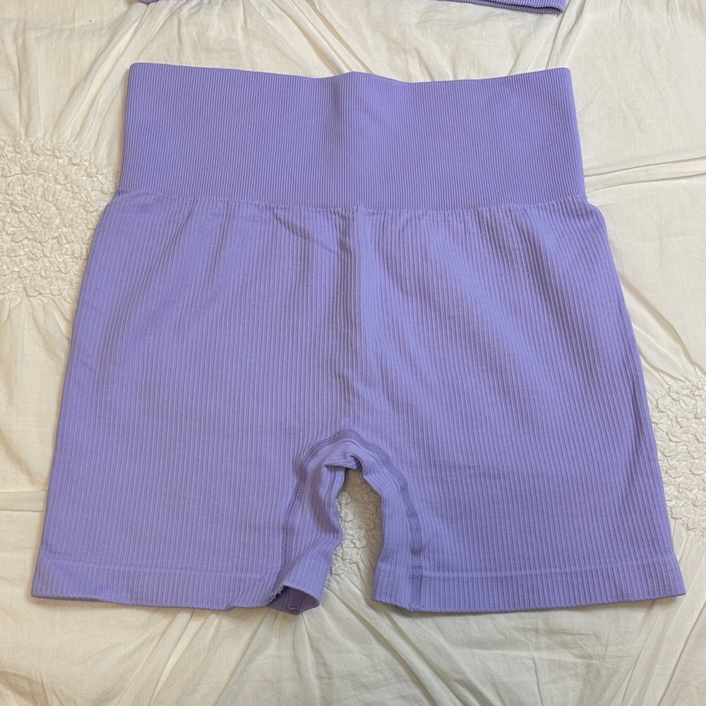 Women’s Amazon Ribbed Workout Set - Picture 4 of 11